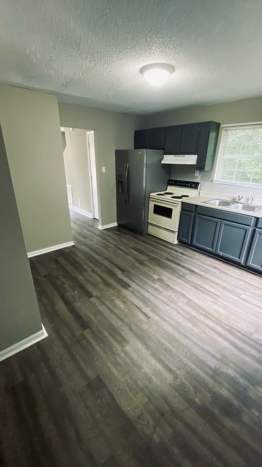 303 Holliman Street #6 - Photo 2 of 14