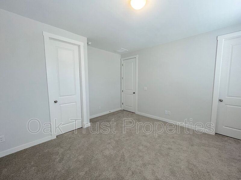 1017 Swamp Harrier Ave - Photo 6 of 16