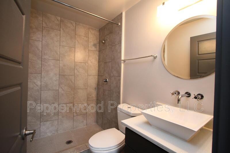 600 Magnolia St - Photo 5 of 10