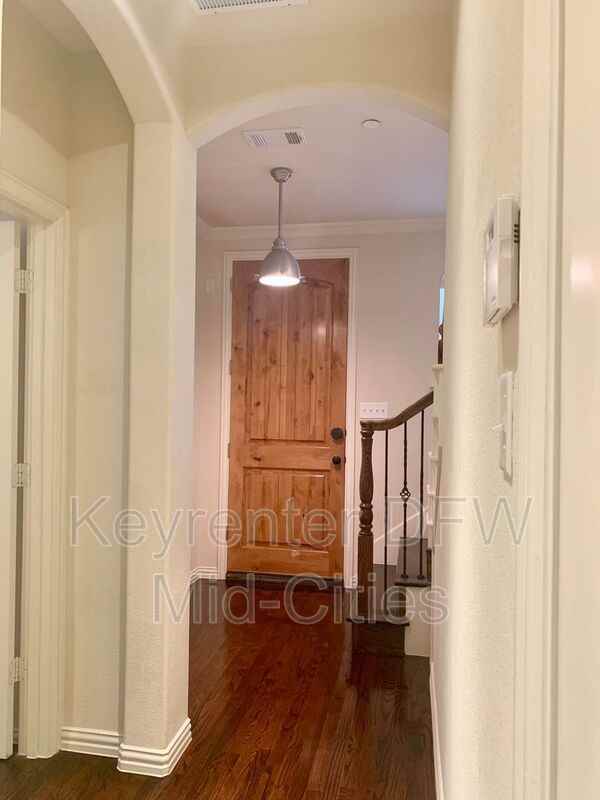 6463 Las Colinas Blvd - Photo 7 of 27