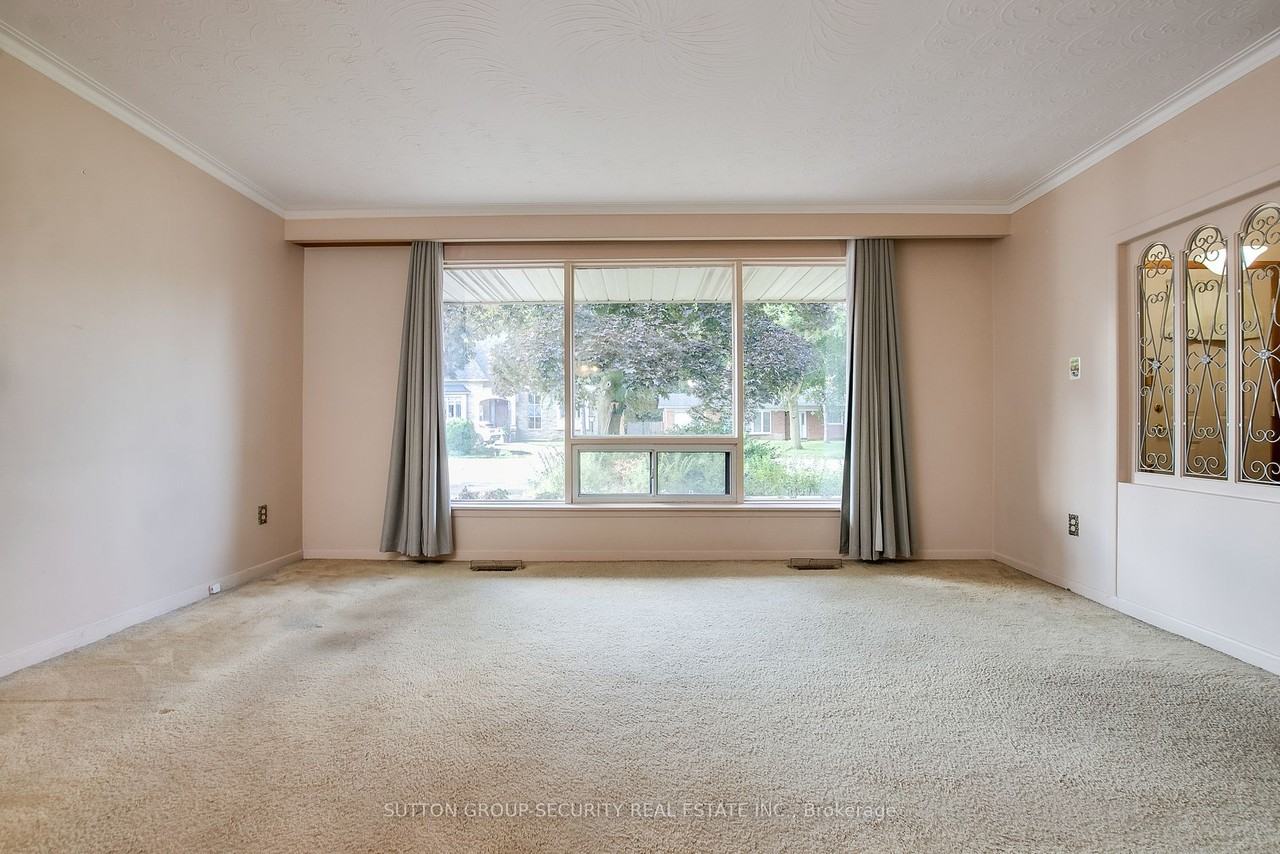 19 Lancer Drive #308 - Photo 3 of 6