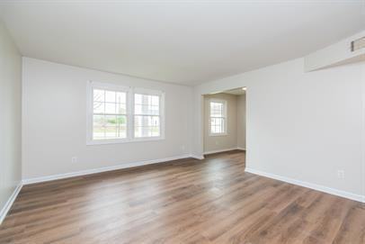 459 Sycamore Court, Unit 19 - Photo 2 of 19