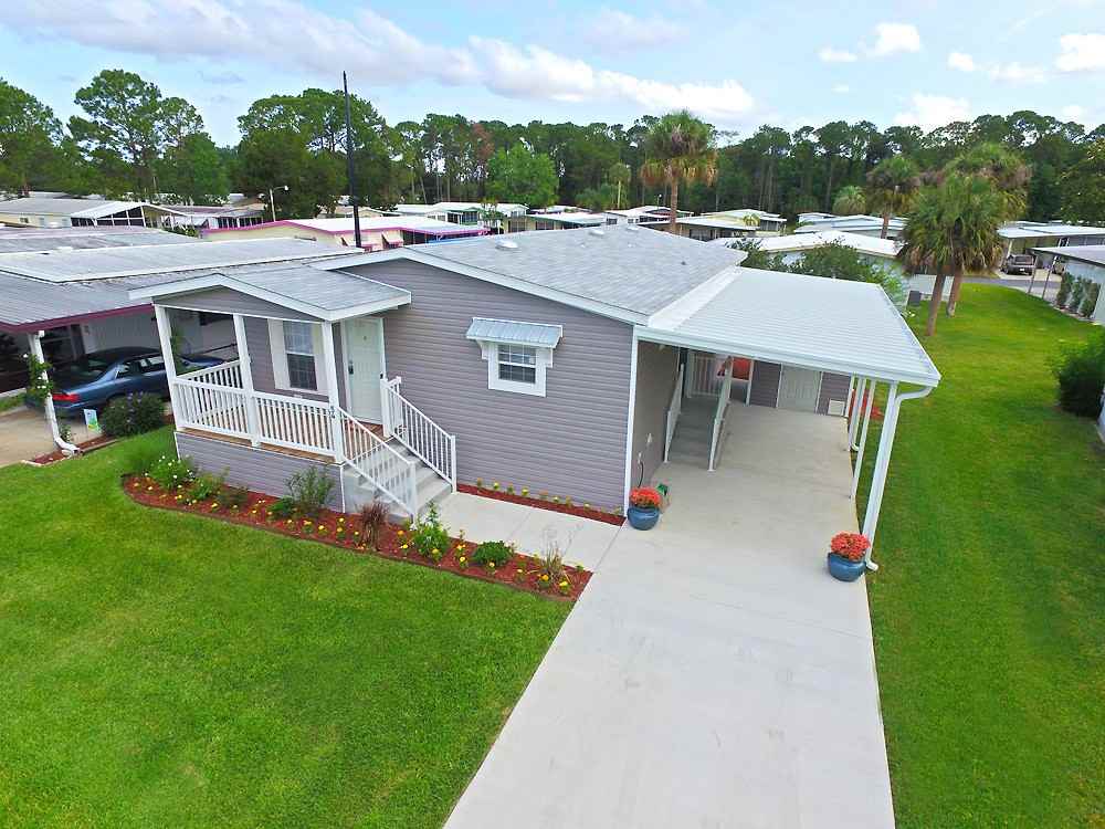 81 Regency Dr - Photo 2 of 9