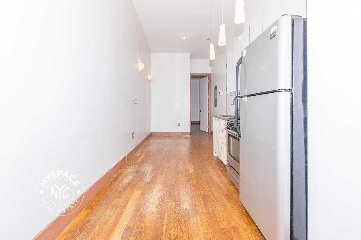 116 Jefferson St #2B - Photo 5 of 13