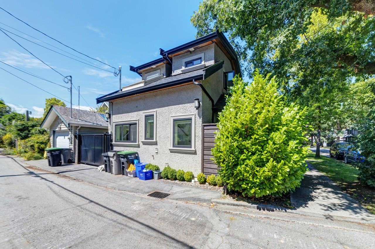 3017 Stephens Street - Photo 3 of 15