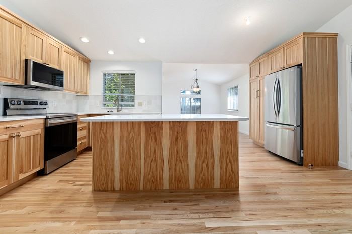 4948 W Willow Ln - Photo 3 of 33