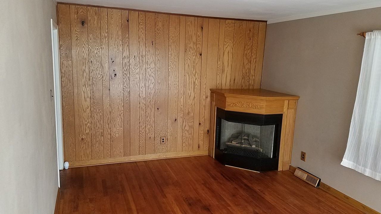 2502 Denise Dr #NA - Photo 2 of 4