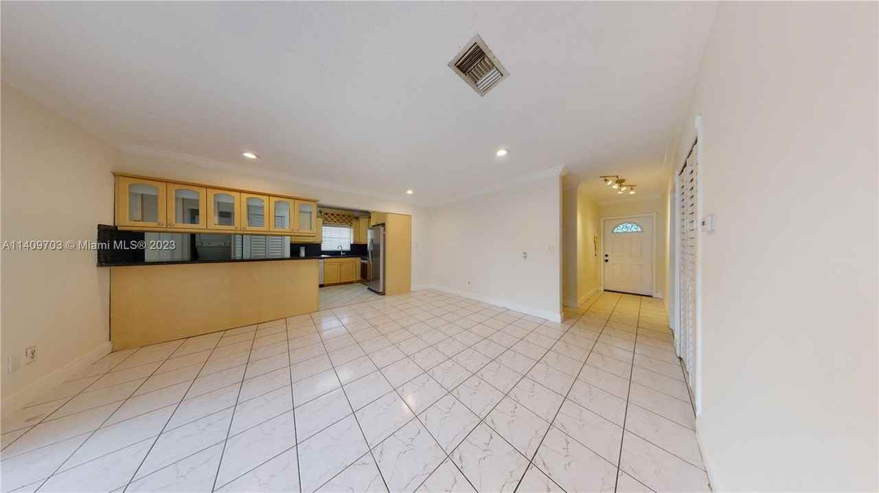 13015 Sw 54th St #NA - Photo 2 of 18