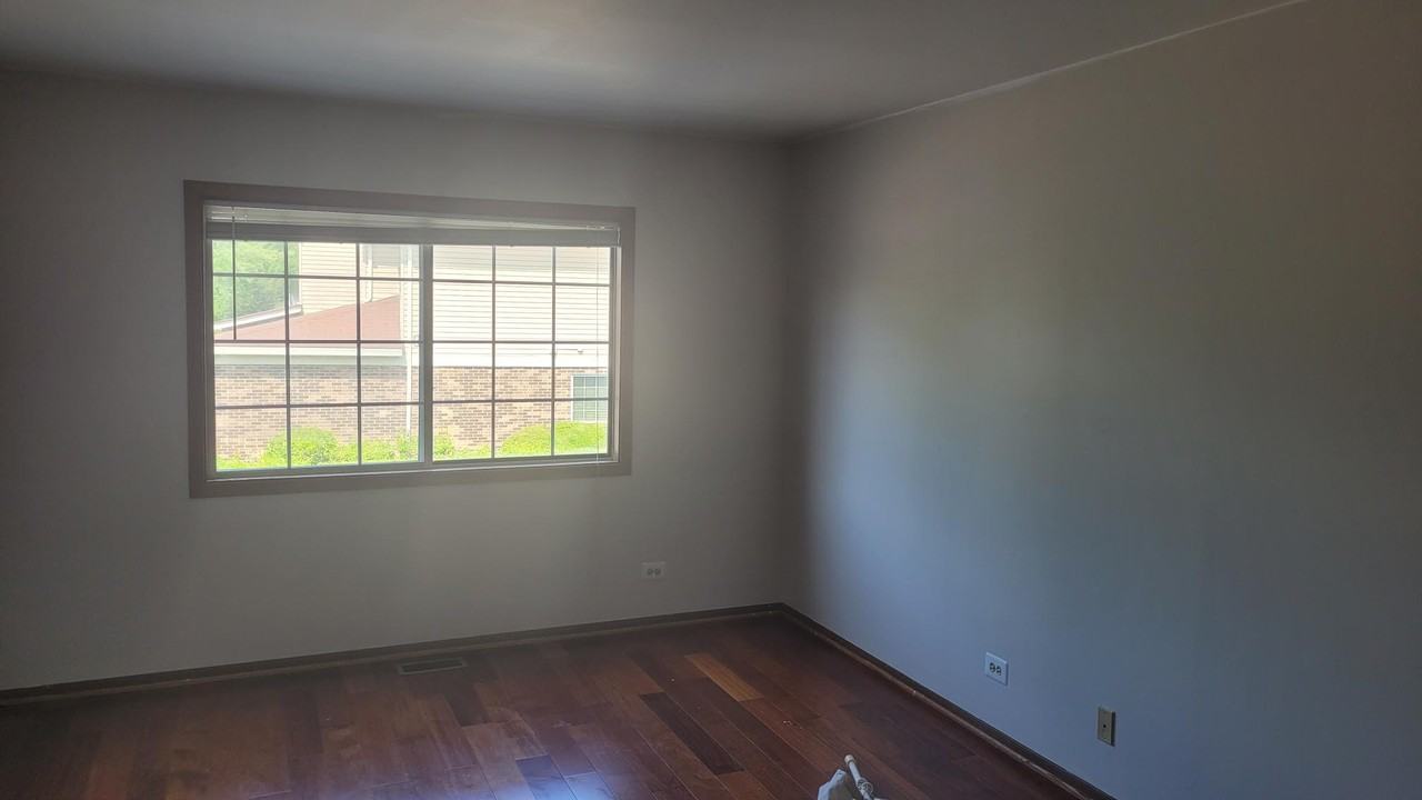 1266 S Parkside Dr #1 - Photo 7 of 12