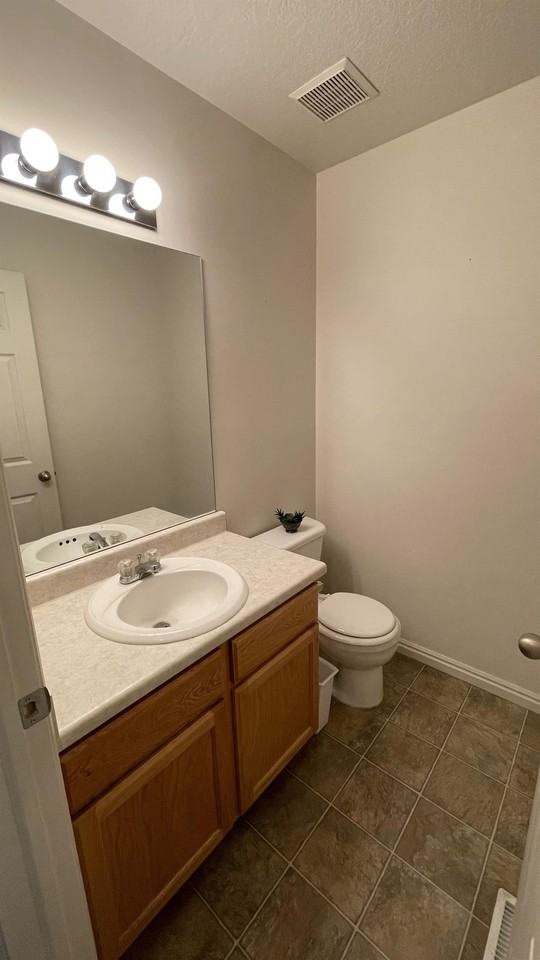1262 S 1410 E #1 - Photo 3 of 21