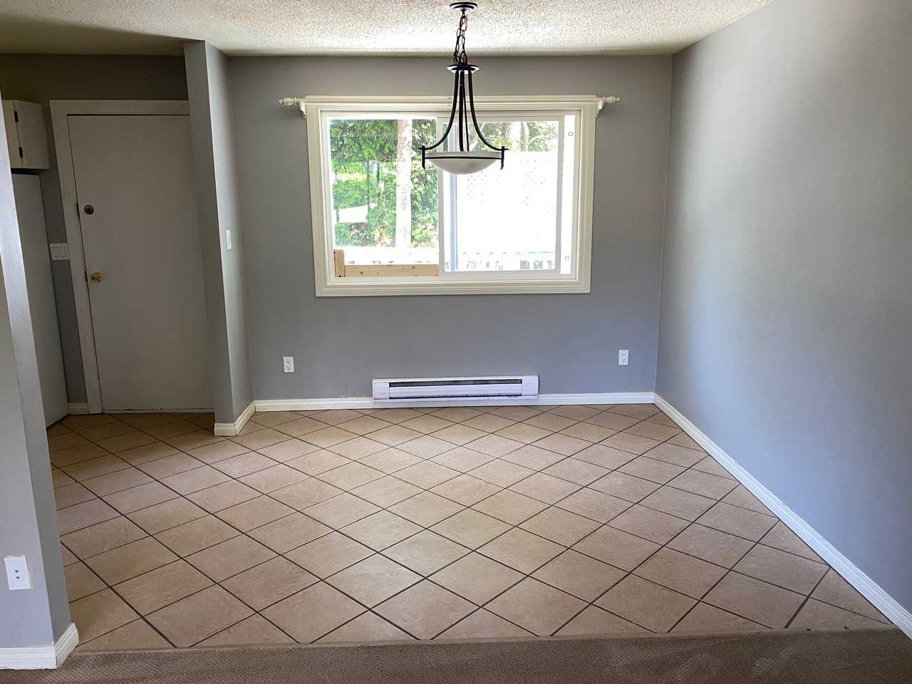 375 Black Diamond Dr #1 - Photo 3 of 16