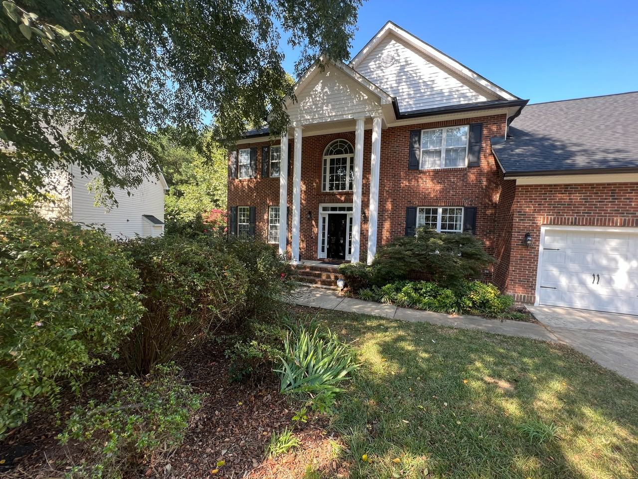 2119 Abby Knoll Drive - Photo 3 of 26