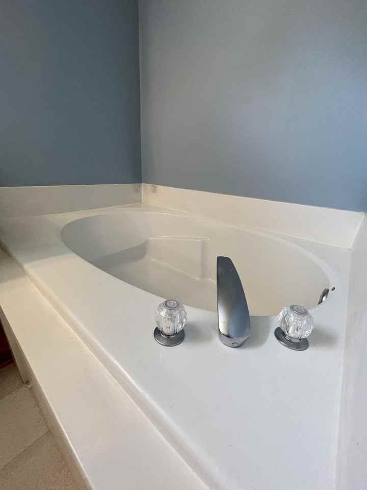 1694 Oakbrooke Ct #1 - Photo 6 of 19