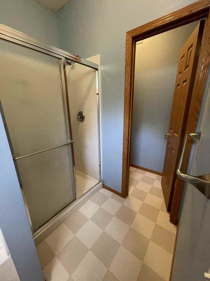 1694 Oakbrooke Ct #1 - Photo 7 of 19