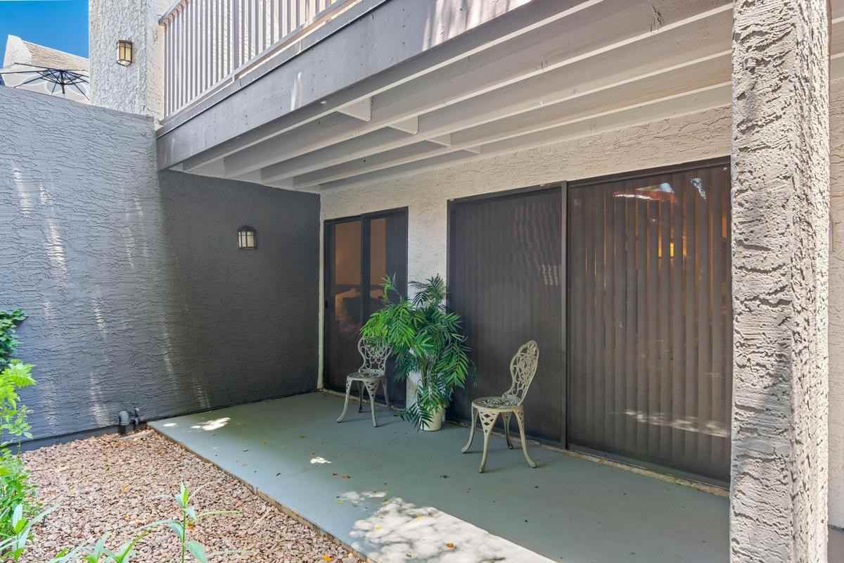 1055 W Baseline Rd - Photo 3 of 48