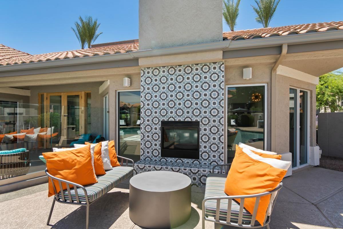 9340 E Redfield Rd - Photo 3 of 23