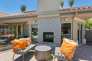 9340 E Redfield Rd - Photo 1 of 1