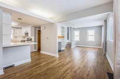 1725 Walker Ave Nw - Photo 3 of 16