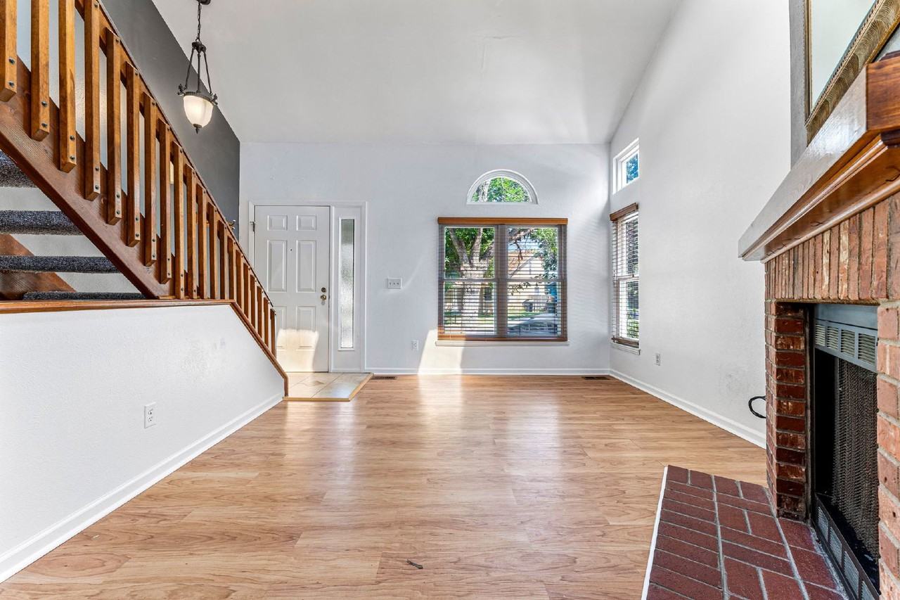 13313 Birch Cir - Photo 6 of 25