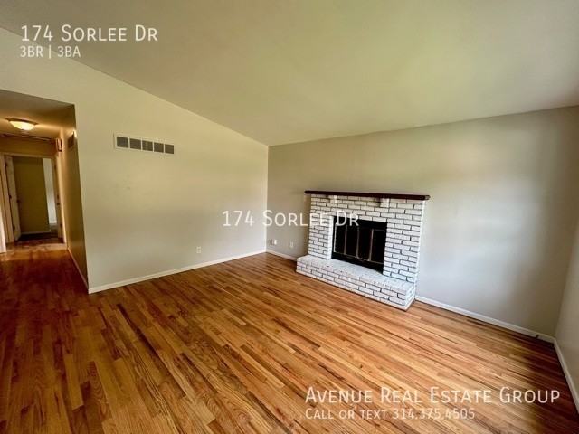 174 Sorlee Dr - Photo 2 of 14