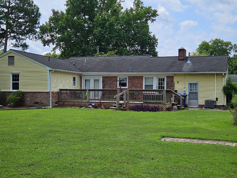 502 Quarterfield Rd - Photo 3 of 22