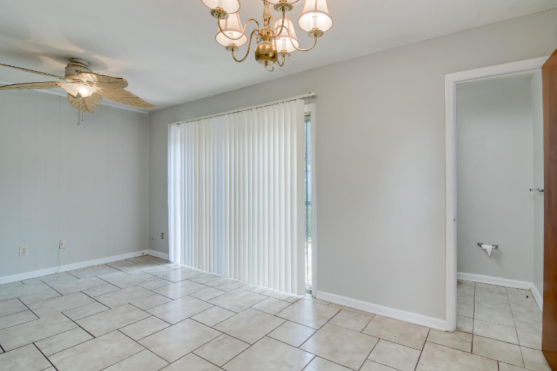 2294 Winston Way - Photo 2 of 17