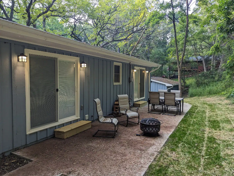 N7704 Bradley Ct - Photo 2 of 19