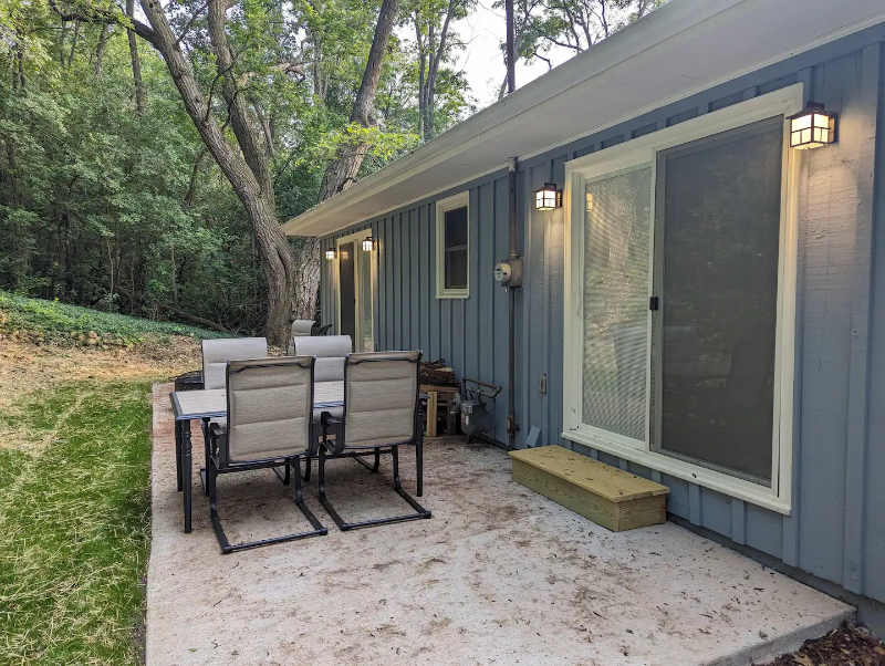 N7704 Bradley Ct - Photo 3 of 19