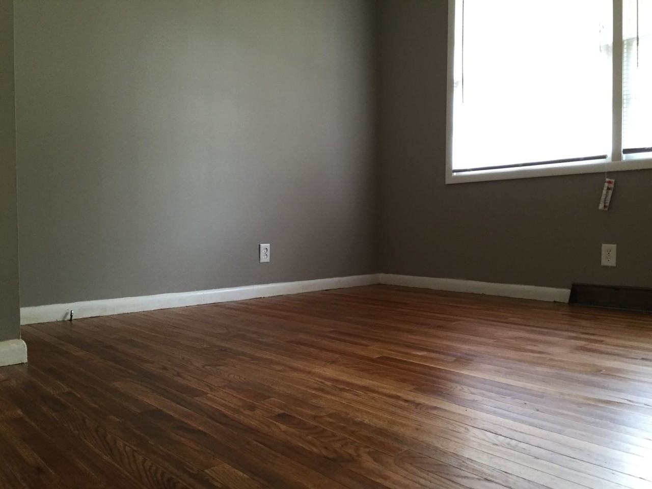 1207 Elm Pl #1 - Photo 2 of 9