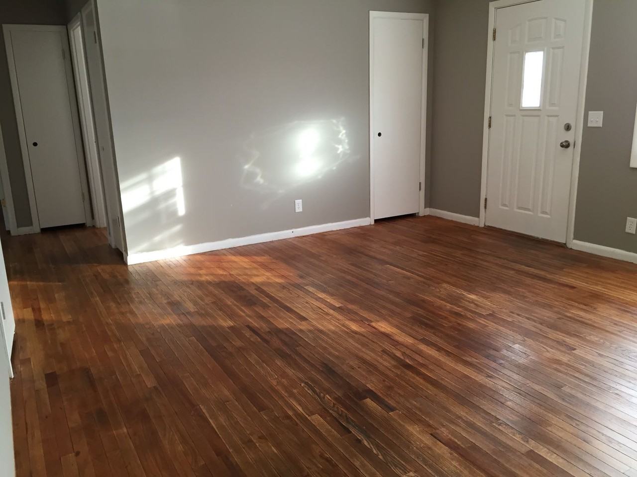 1207 Elm Pl #1 - Photo 6 of 9