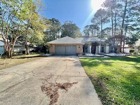 209 Yacht Club Dr - Photo 2 of 23