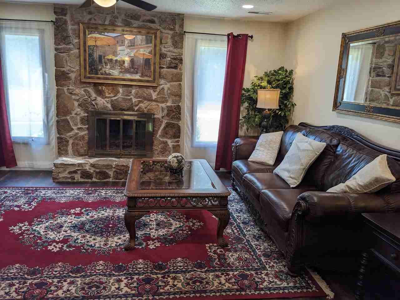 9001 Mahogany Row Se #B - Photo 2 of 25