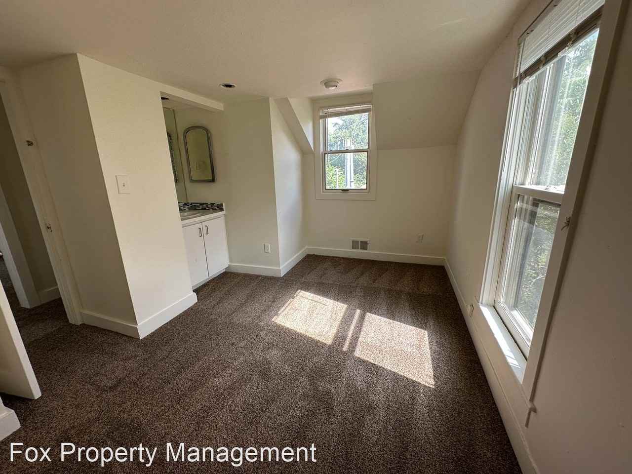 1725 Canyon Blvd #A - Photo 3 of 29