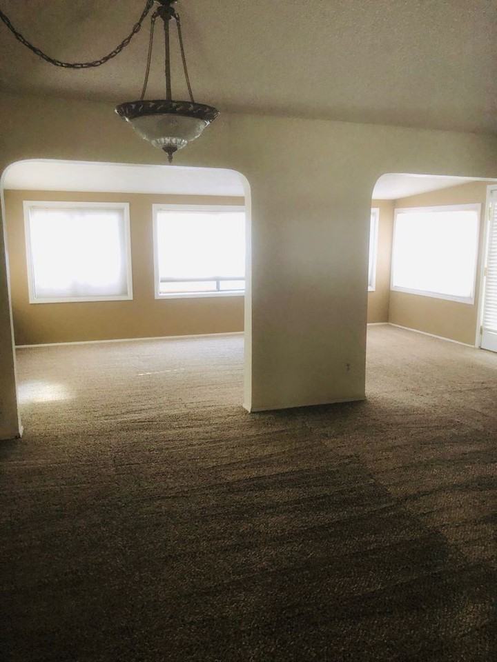 3725 Mary Ellen St Ne - Photo 3 of 6