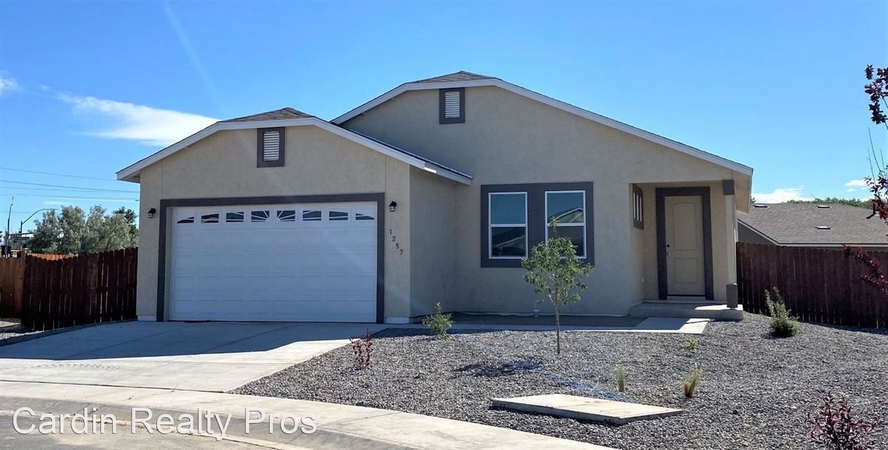 1257 Venitian Ct - Photo 2 of 31