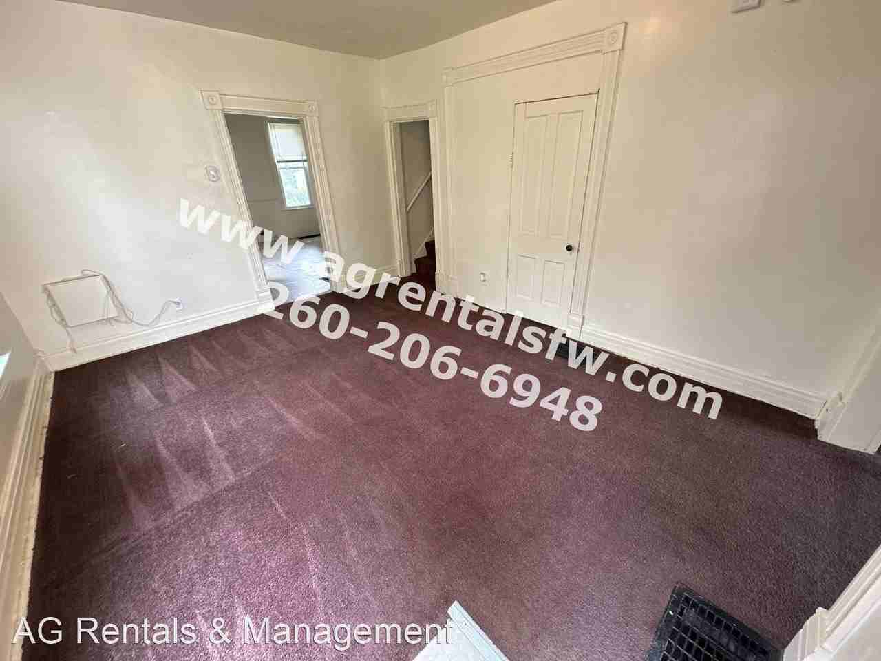 1217 Michigan Ave - Photo 2 of 14