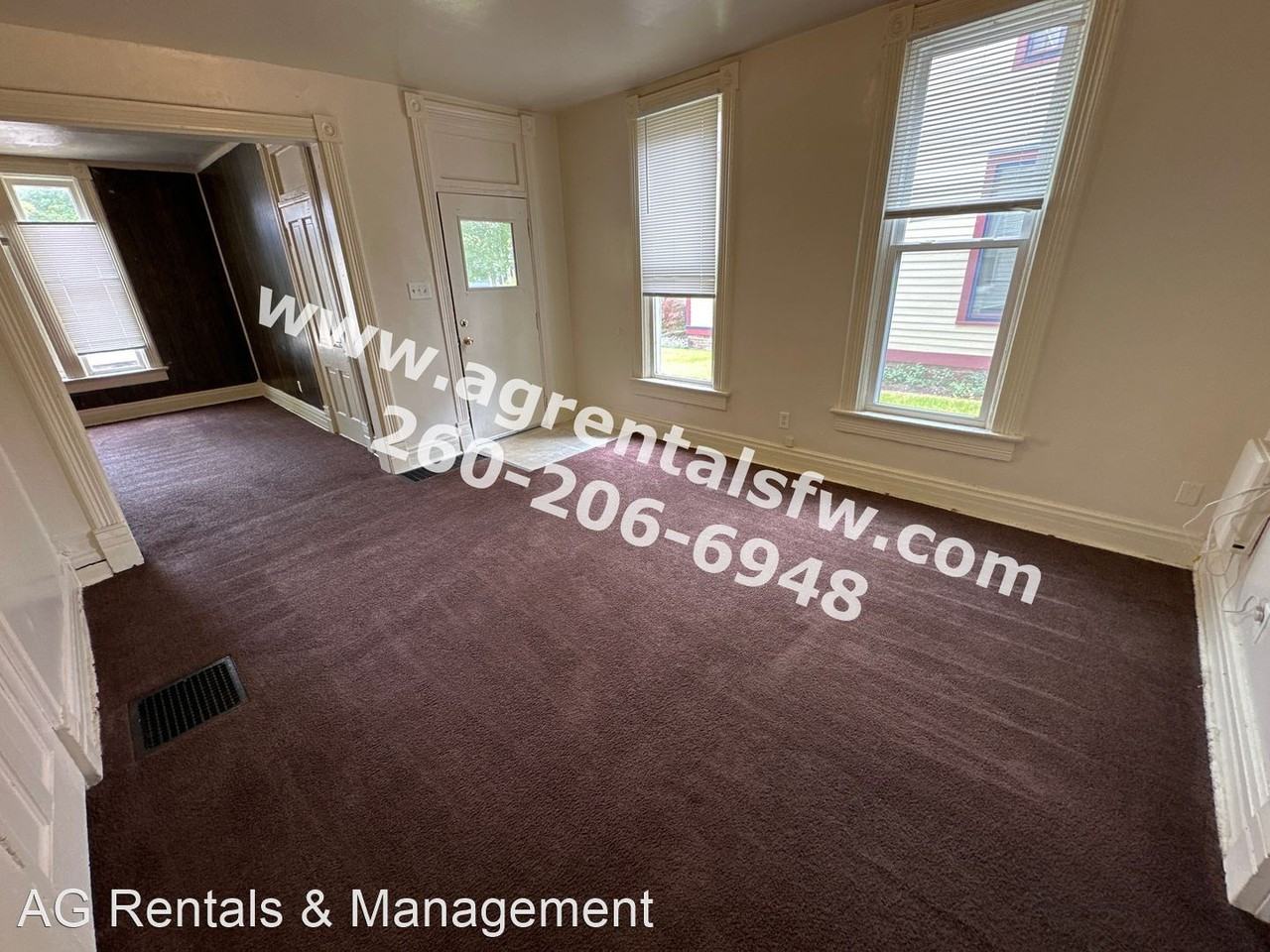 1217 Michigan Ave - Photo 3 of 14