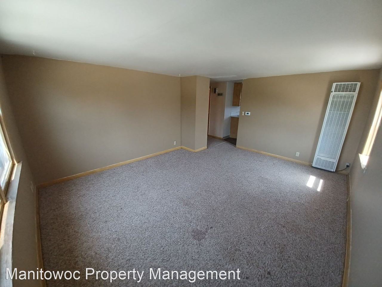 2205 S 10th St - Photo 3 of 11