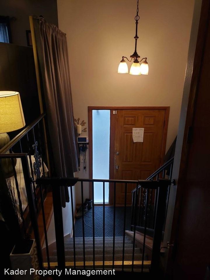 11221124 Waunakee Duplex Apartments in Waunakee, WI 53597 Zumper