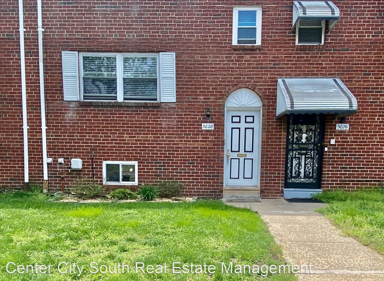 3028 S 70th St - Photo 2 of 30
