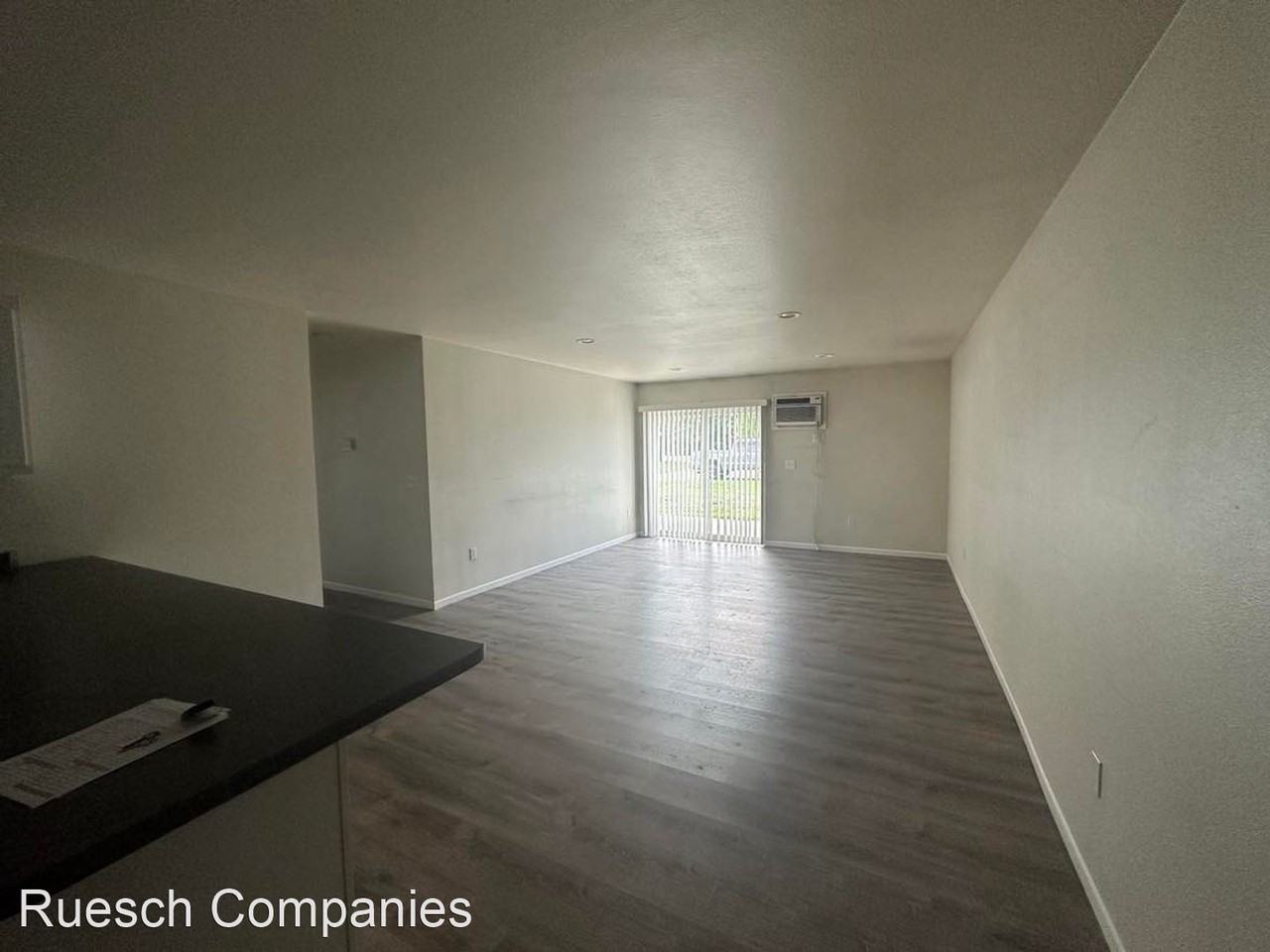8393 4th St - Photo 2 of 4