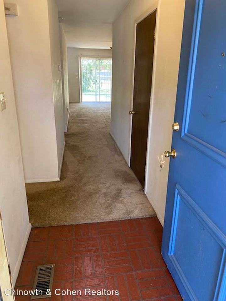 5116 S Atlanta Ave - Photo 3 of 17