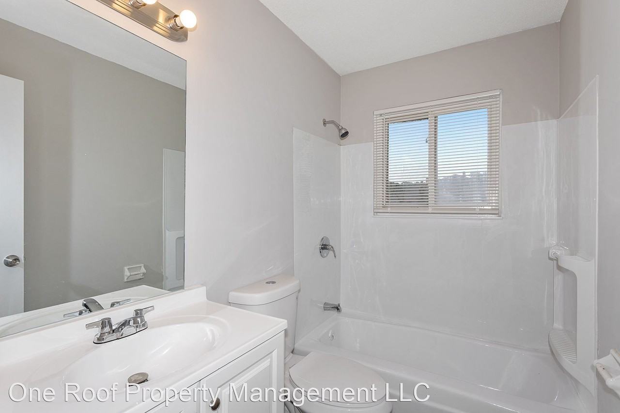 1434 - 1436  North 63rd Terrace - Photo 2 of 9