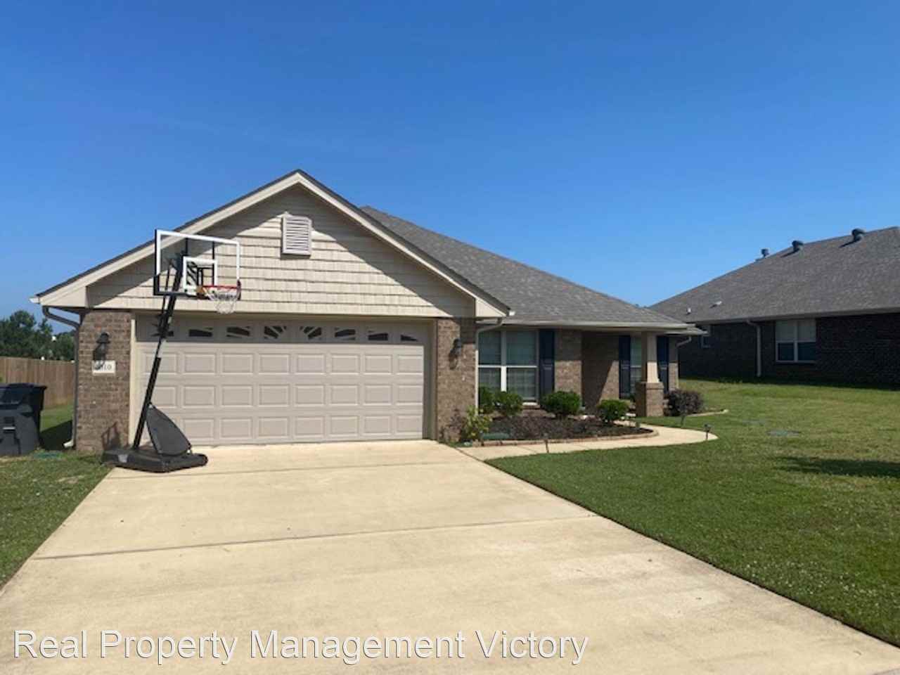 1010 Brookhaven Dr
