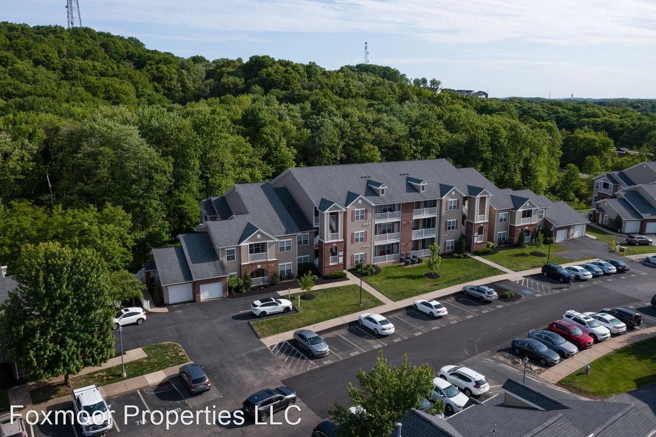 424 Stockton Rdg - Photo 2 of 42