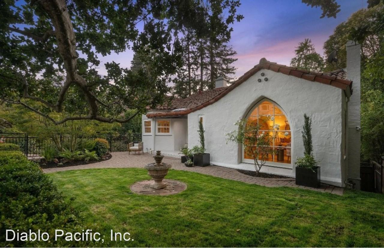 1435 Mountain Blvd - Photo 2 of 37