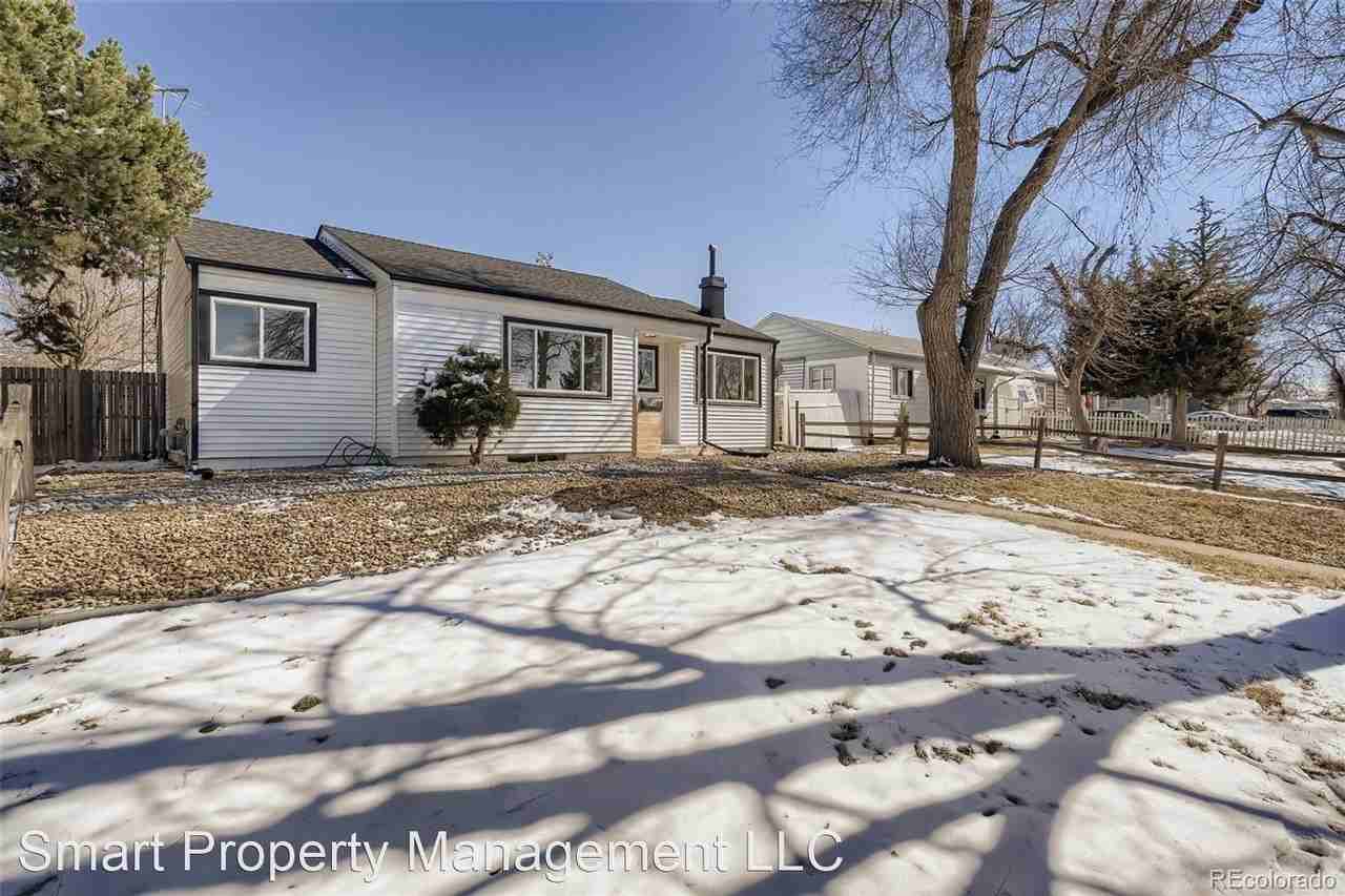 1956 Lansing St - Photo 2 of 28