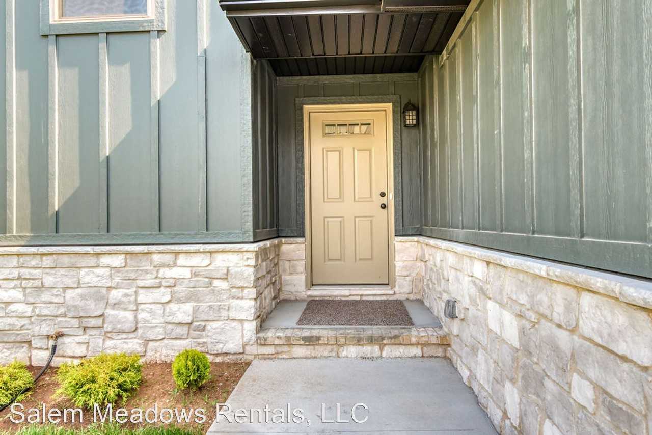 1209 E Paragon - Photo 2 of 32