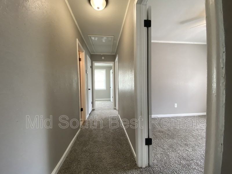 356 W Brooks Rd - Photo 7 of 8