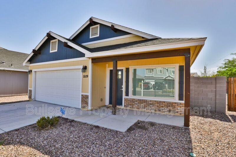 5119 S 11th Pl - Photo 4 of 24